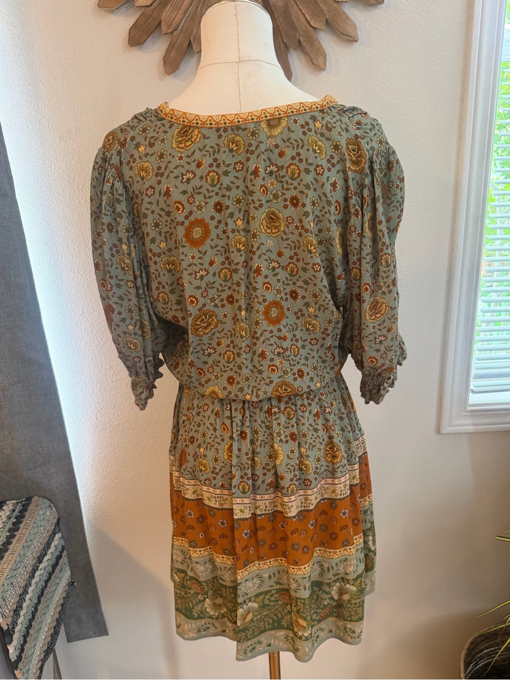 Spell & The Gypsy Boho Floral Mini Dress Sage Green Border Print Size Small - Picture 3 of 5